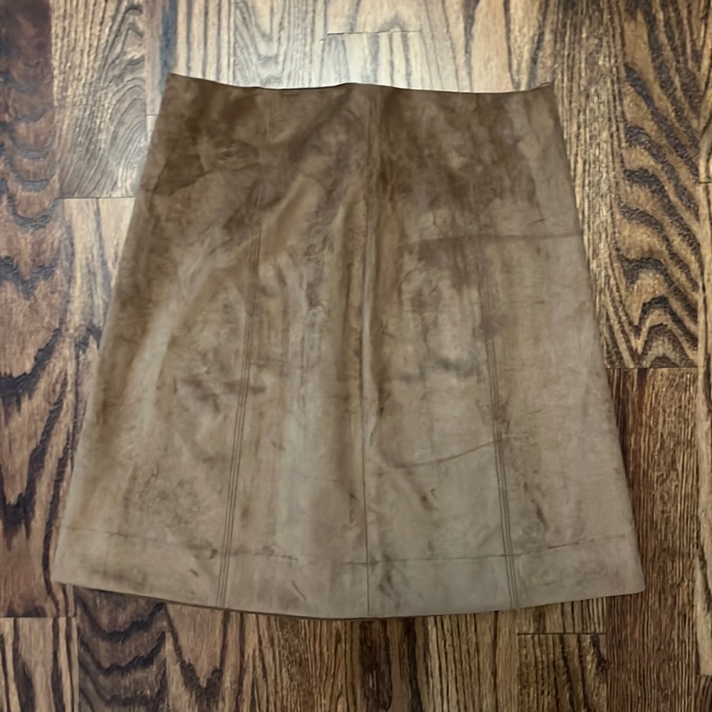 Babaton Aritzia Womens Suede Skirt sz S